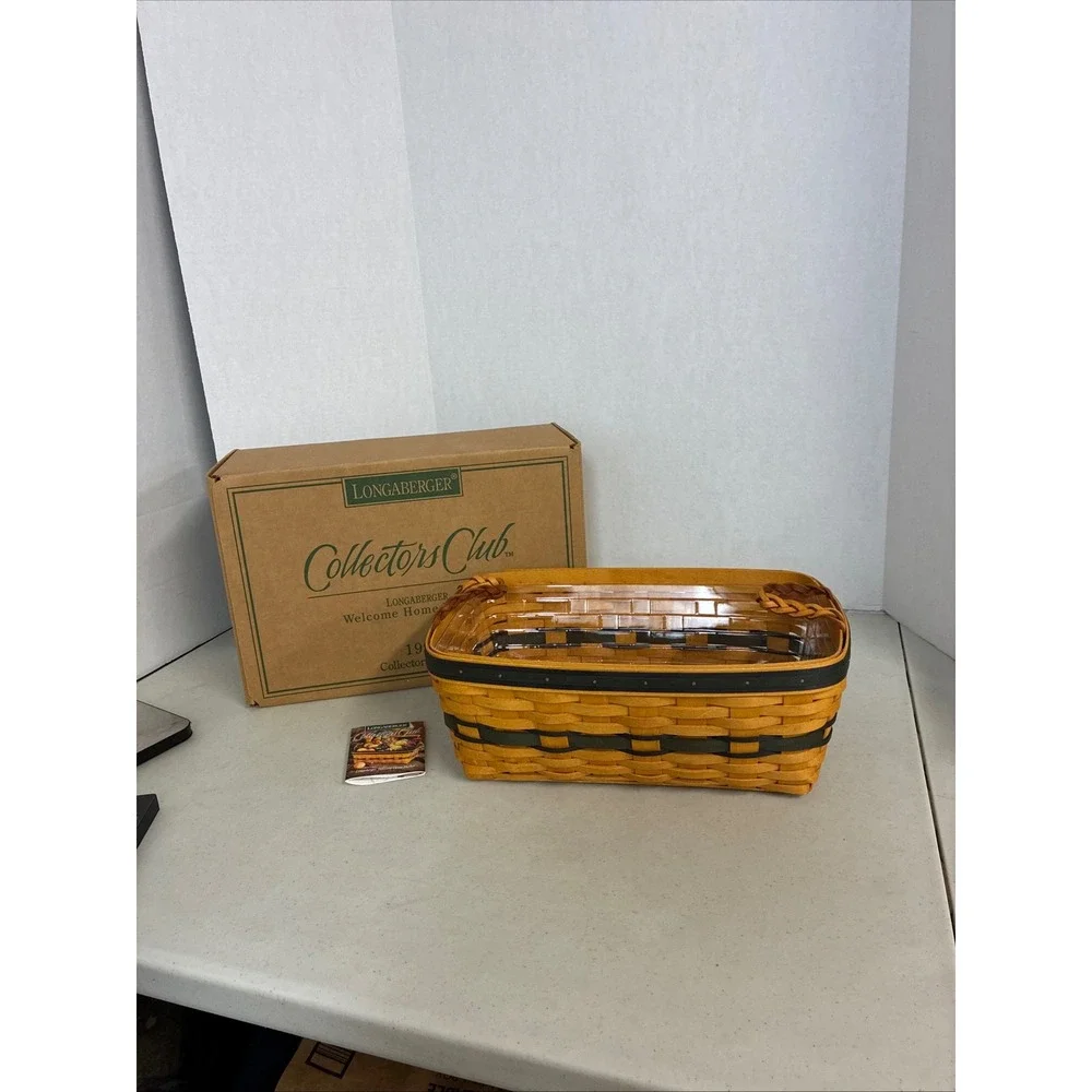 Longaberger 1997 Collectors Club‎ Welcome Home Basket with Liner and Box